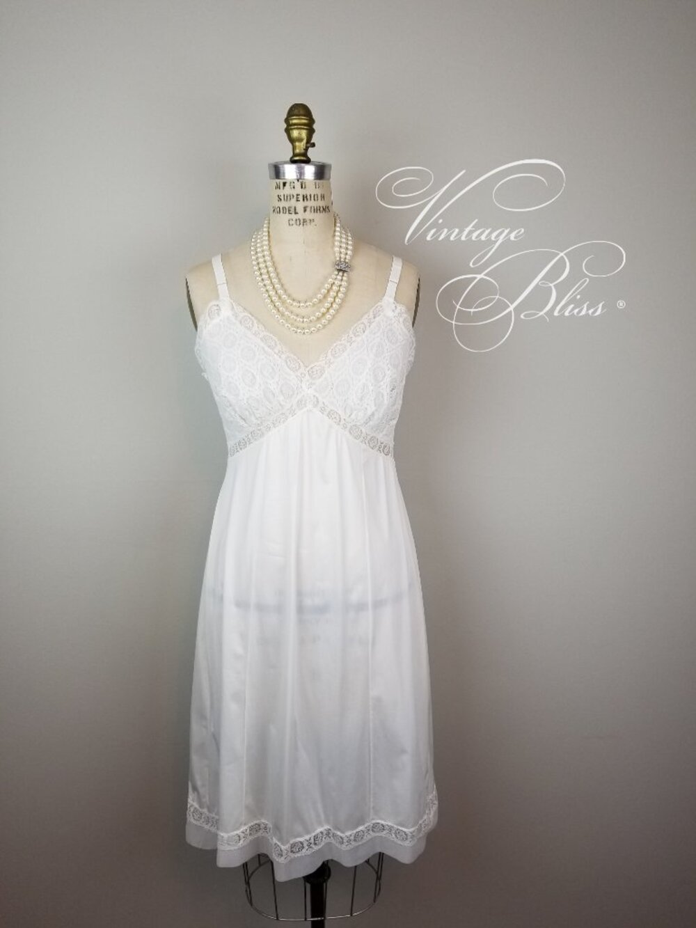 Romantic Vintage 1950's White Lace Trimmed Slip Chemise Bust Size 36-38